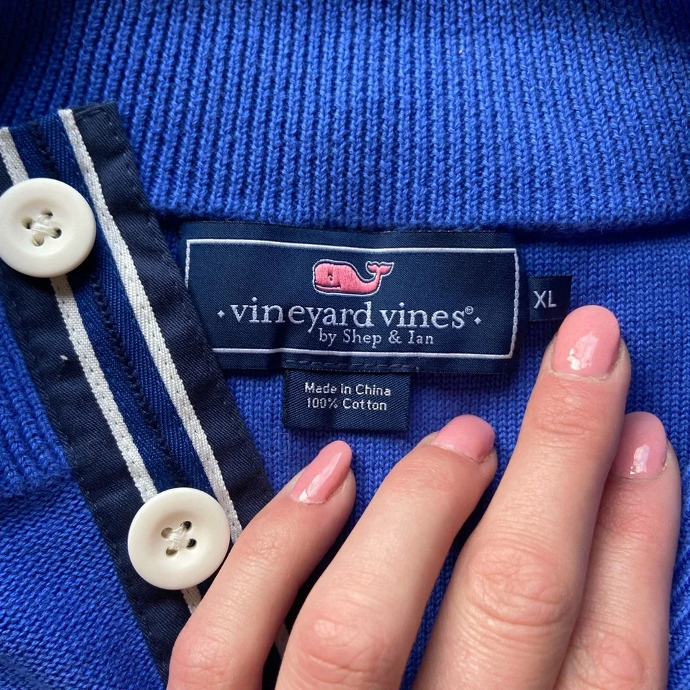 Blue Vineyard Vines Pullover Sweater